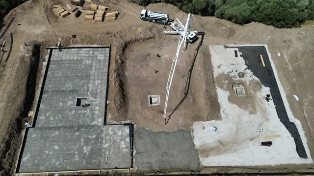 Temel betonu — Pompalı döküm, kuşbakışı