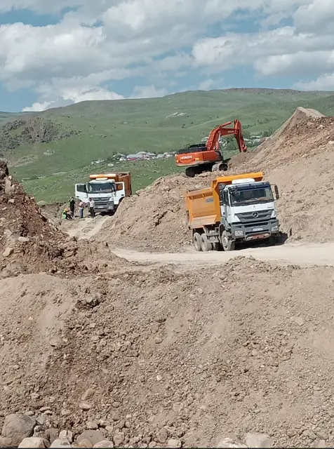 Kazı — Hafriyat yükleme